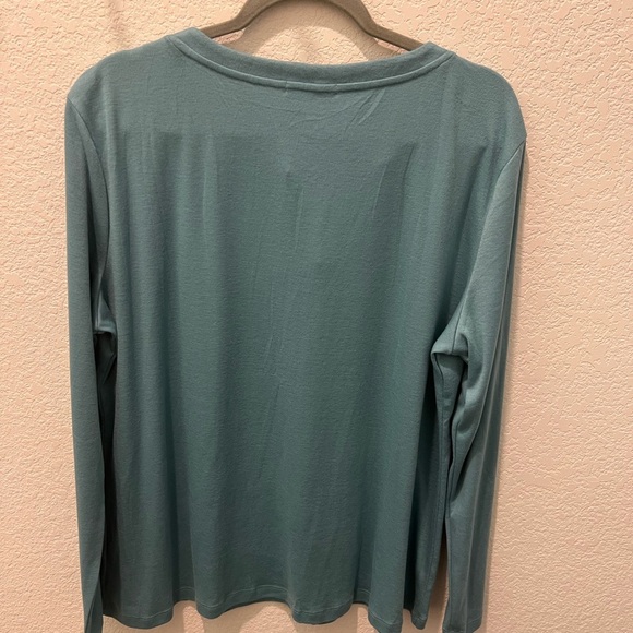 Teal Long Sleeve Women's Top - Picture 2 of 4